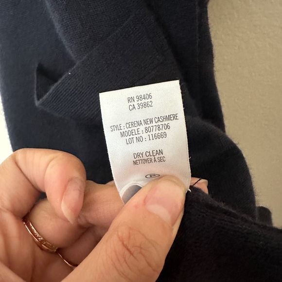 Theory Cerena 100% Cashmere Navy Sweater Vest - Picture 9 of 11